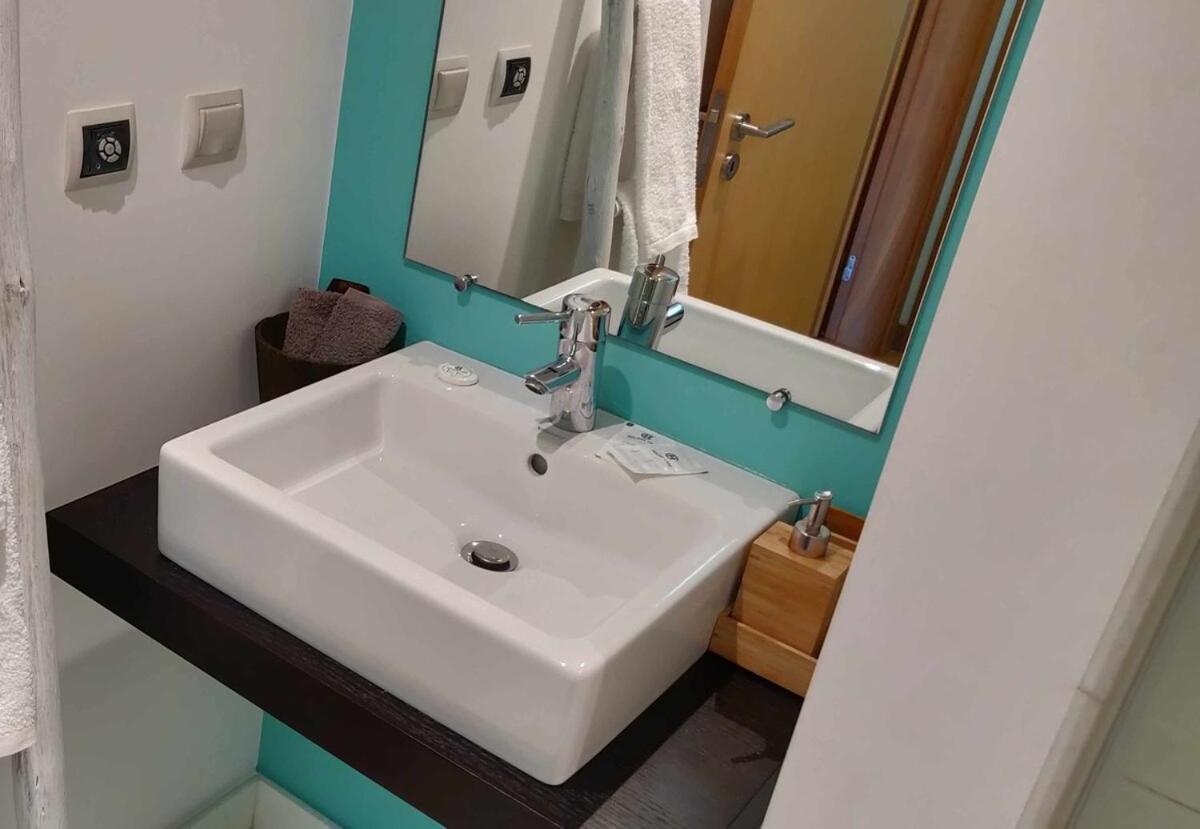 Condominio Zen Pearl-Luxury Com Piscina フンシャル エクステリア 写真