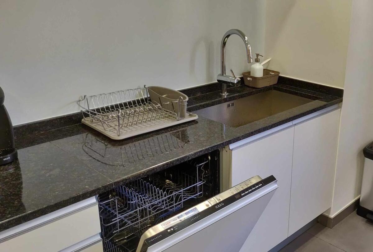 Condominio Zen Pearl-Luxury Com Piscina フンシャル エクステリア 写真